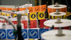 Continental reduziert Reifenaufkleber um die Hälfte